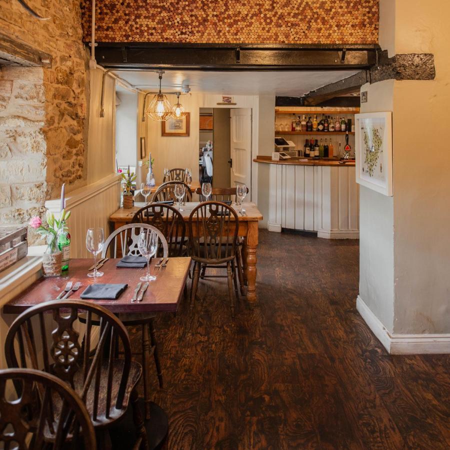 The George & Dragon Country Inn Seaton  Zewnętrze zdjęcie